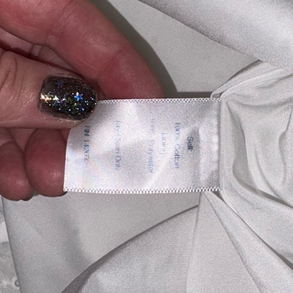 Sail to Sable White Eyelet Sleeveless Dress Size Medium - Picture 3 of 9